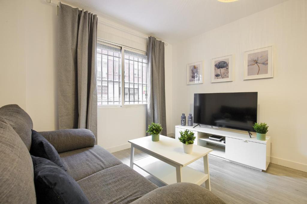 Apartamento San Isidro - Elegante y centrico apt. p/5 con Wifi y AC photo 3