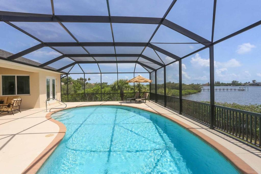 Villa Lemon Bayshore image