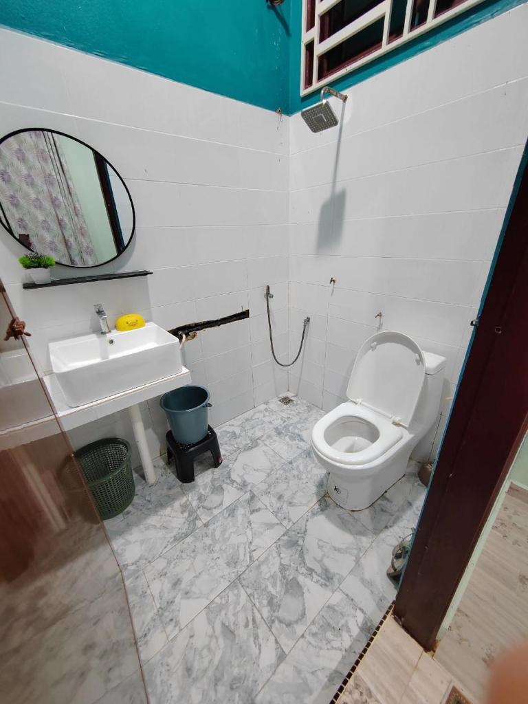 Homestay Umar Homestay Tilam Hotel photo 3