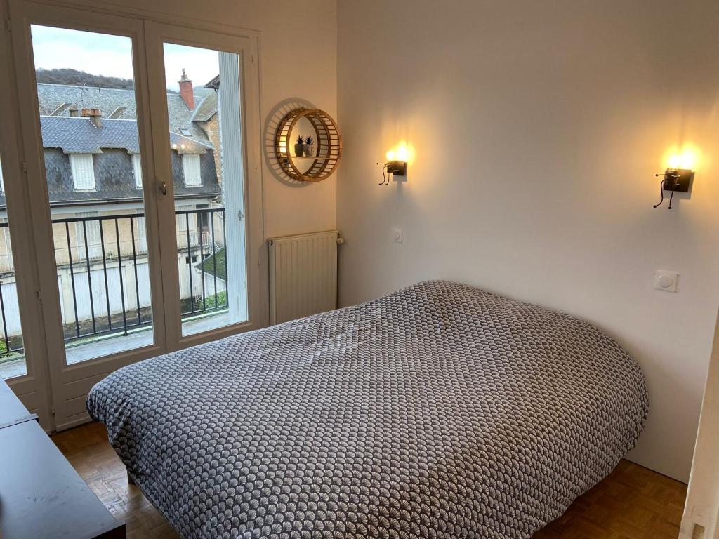 Espalion appartement hyper centre 2 photo 3