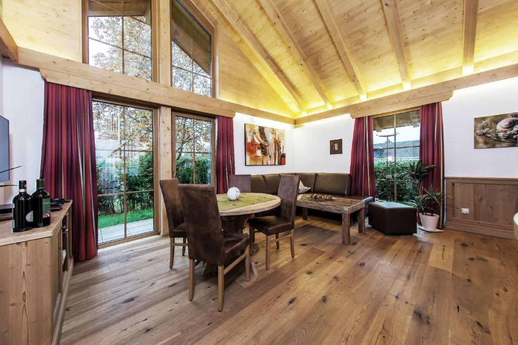 Bayern Chalets photo 3
