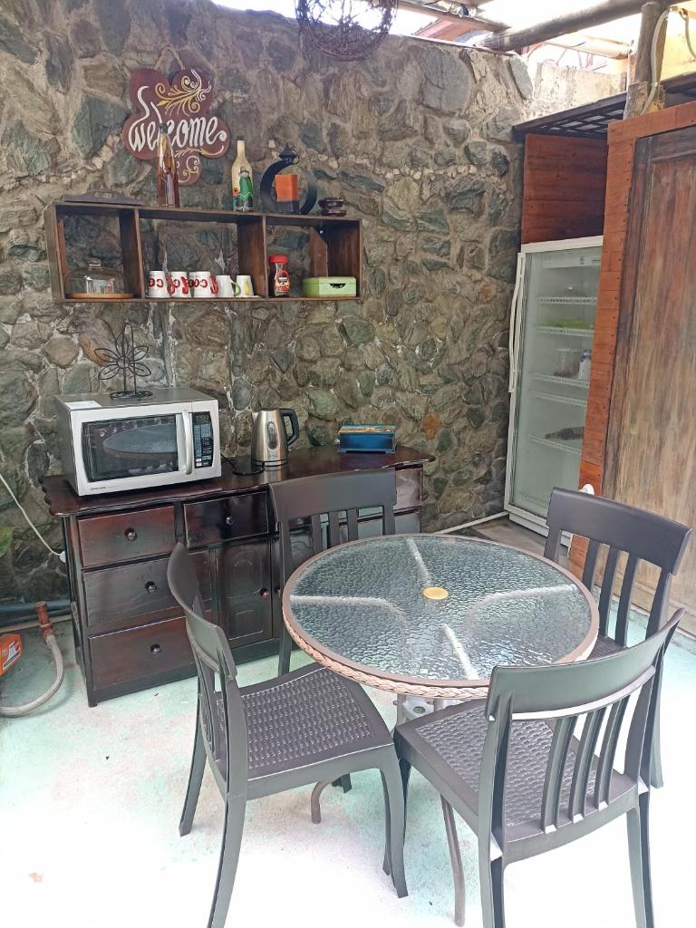 Posada J photo 3