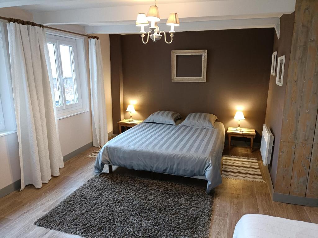 Lovely cottage in Honfleur center photo 2