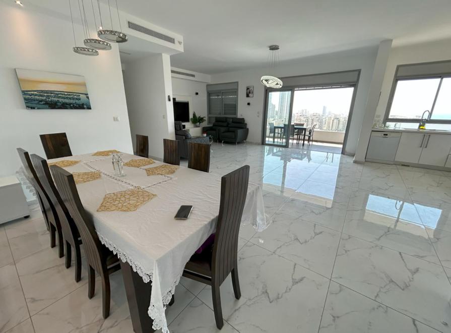 Ashdod Seaview Apartment- דירה אשדוד נוף לים photo 2