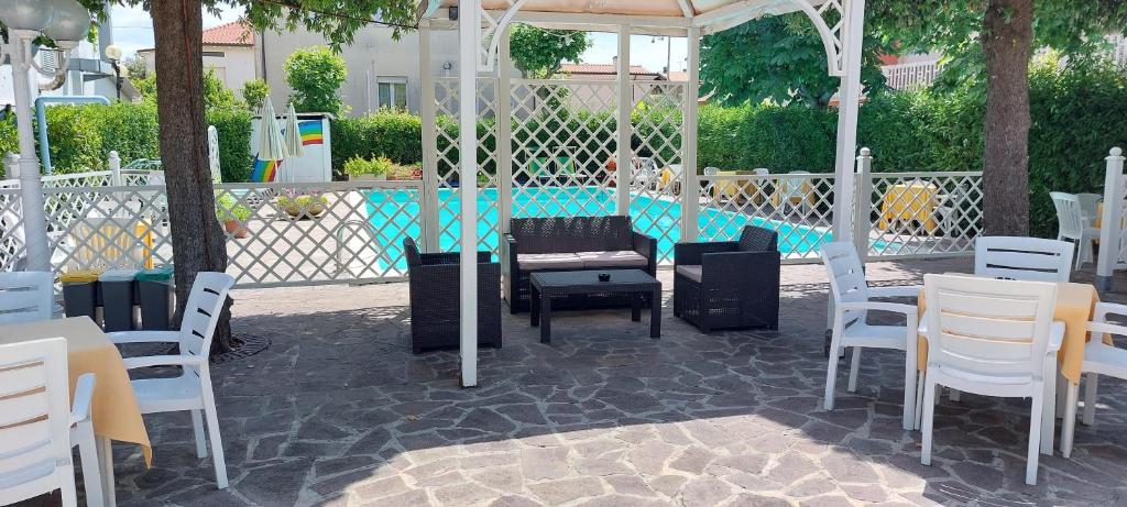 Hotel Garden B&B photo 1
