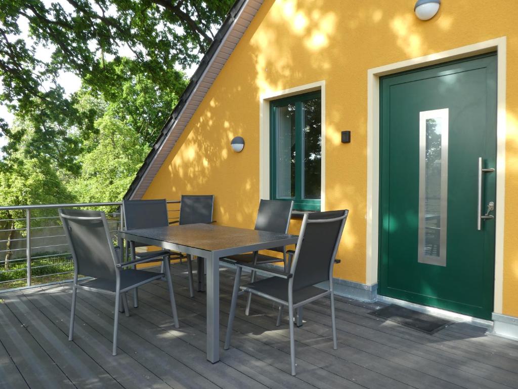 Ferienhaus unter den Eichen am Stettiner Haff photo 4