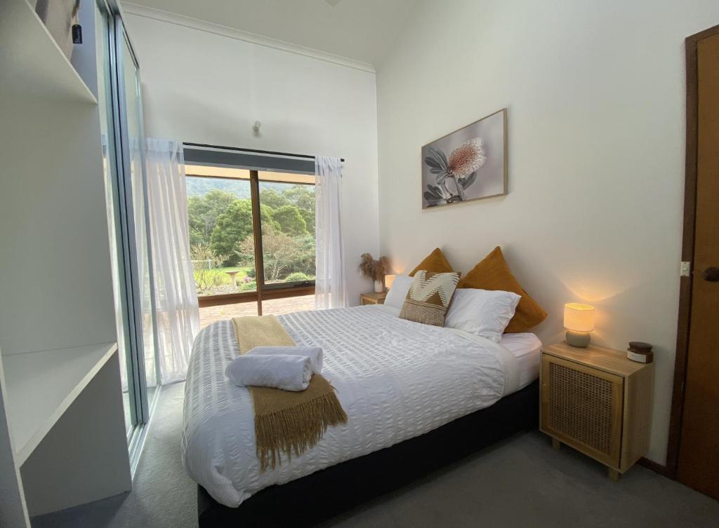 Riverlin Estate photo 3