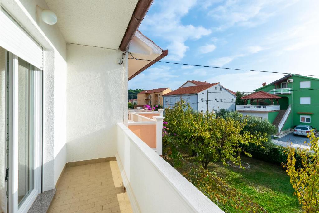 Apartments Frankica photo 3