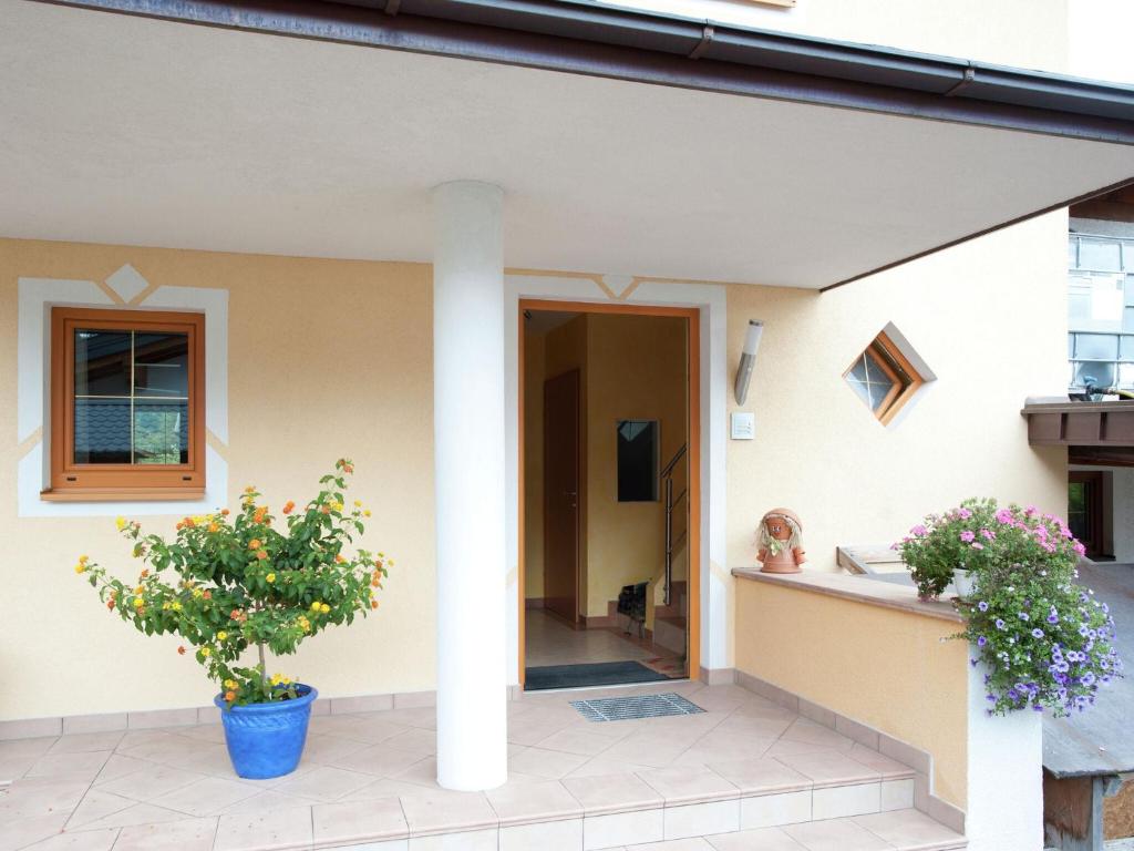 Apartment near the ski area in the Salzburg region photo 4