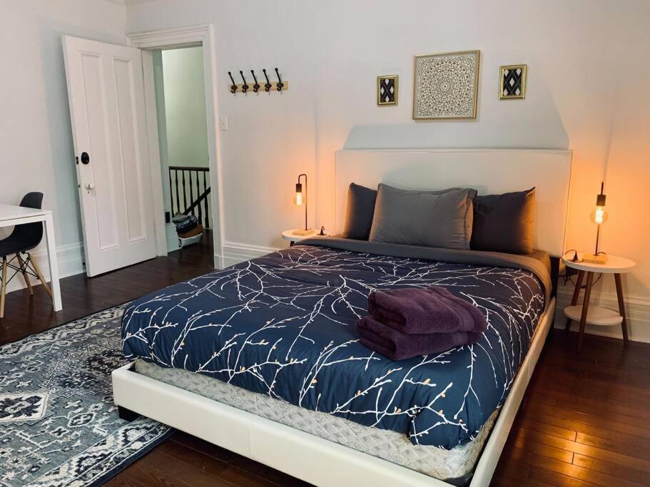 Bright & Spacious 2-BDRM Apt #3 photo 1