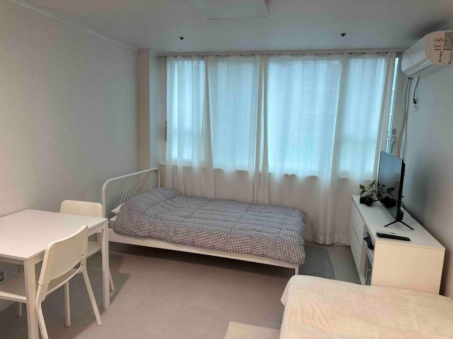 Newly Renovated House in Yatap-dong