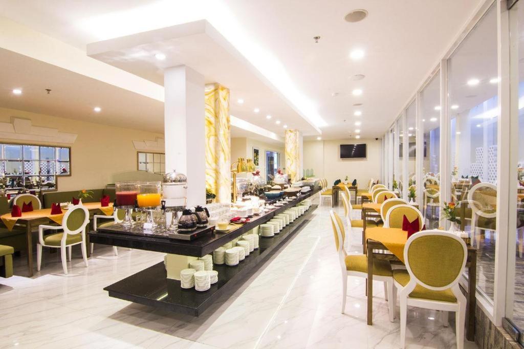 Phoenix Hotel