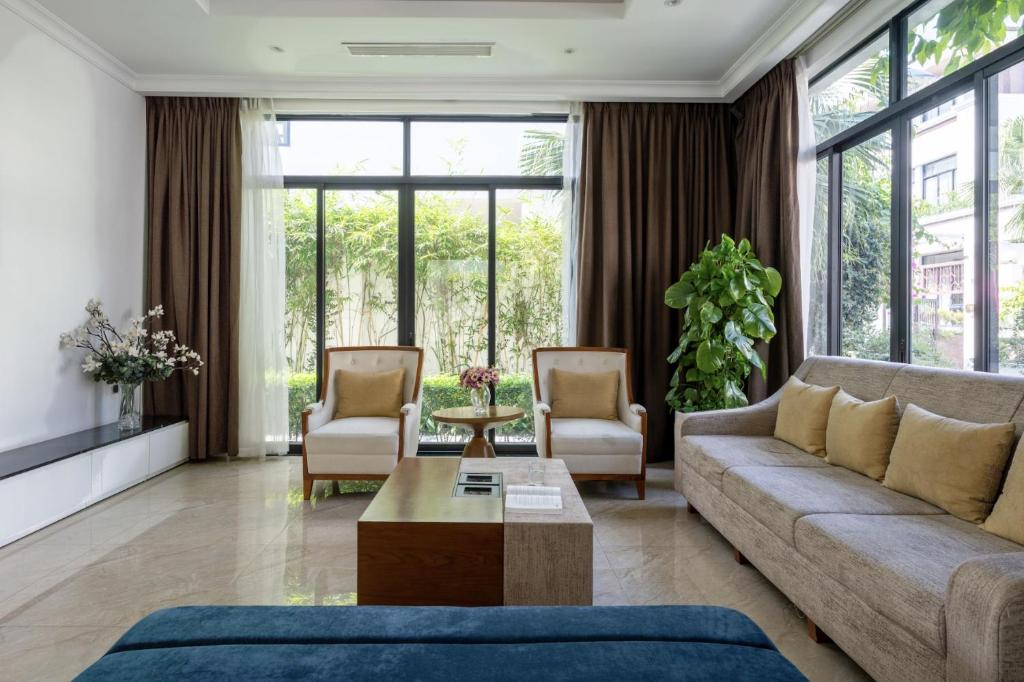 Mint Village Hạ Long