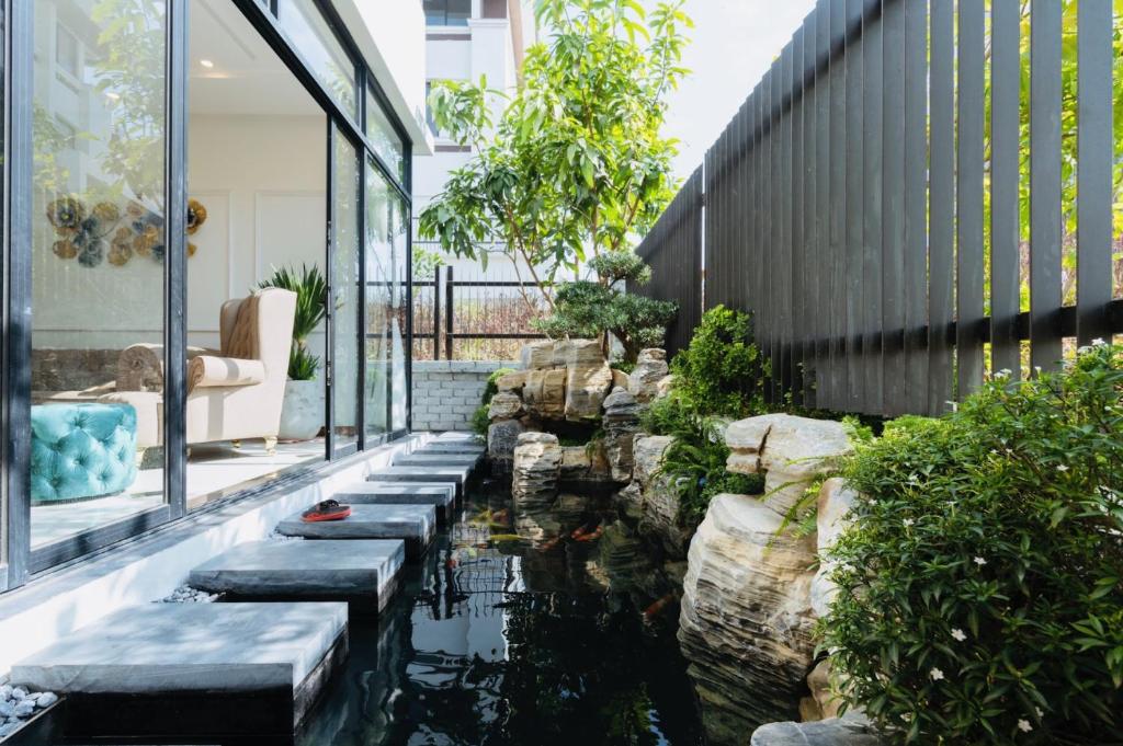 Mint Village Hạ Long