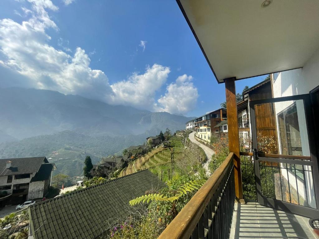 Sapa Catcat Hills Resort & Spa