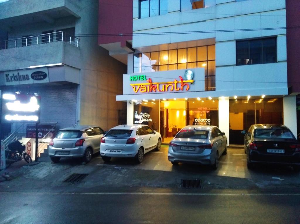 Hotel Vaikunth By Adamo photo 1