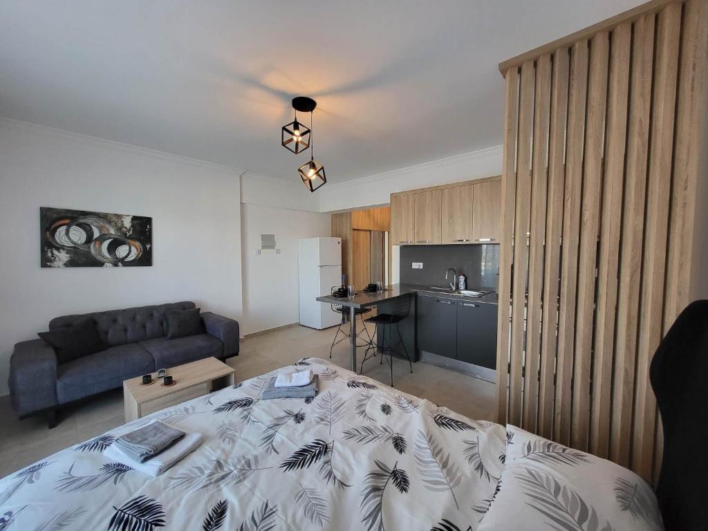 Royal Life Poseidon A Studio with Sea View in Long Beach photo 2