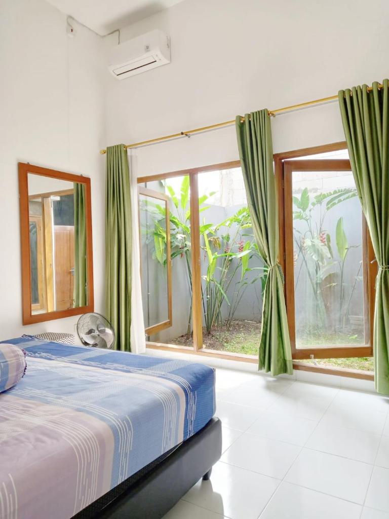 Imah Safina, Cozy Private Home in Padalarang photo 3