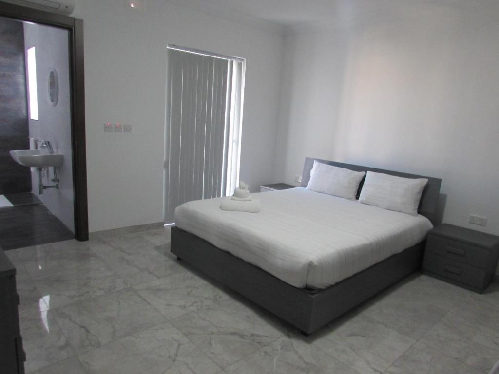 Town Apartments photo 1