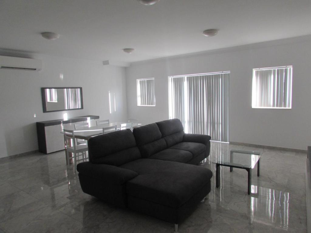 Town Apartments photo 4