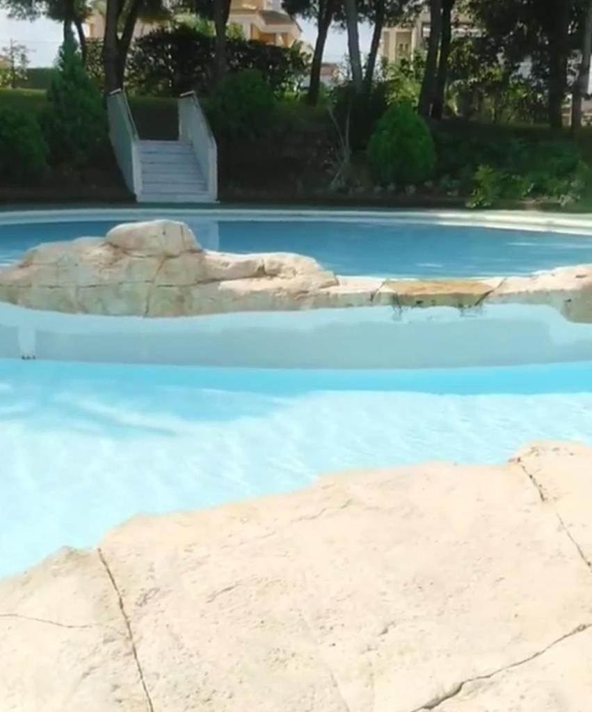 Awesome cozy bungalow , pool open from june to september photo 2