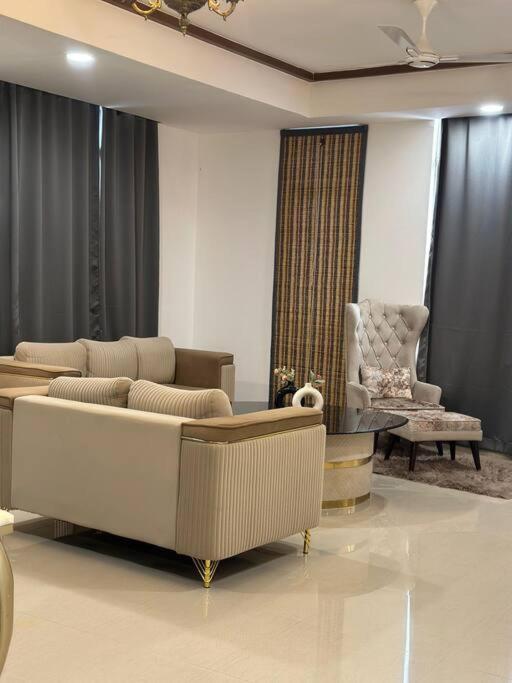 Golf View Sky Villa Penthouse 2bhk photo 2
