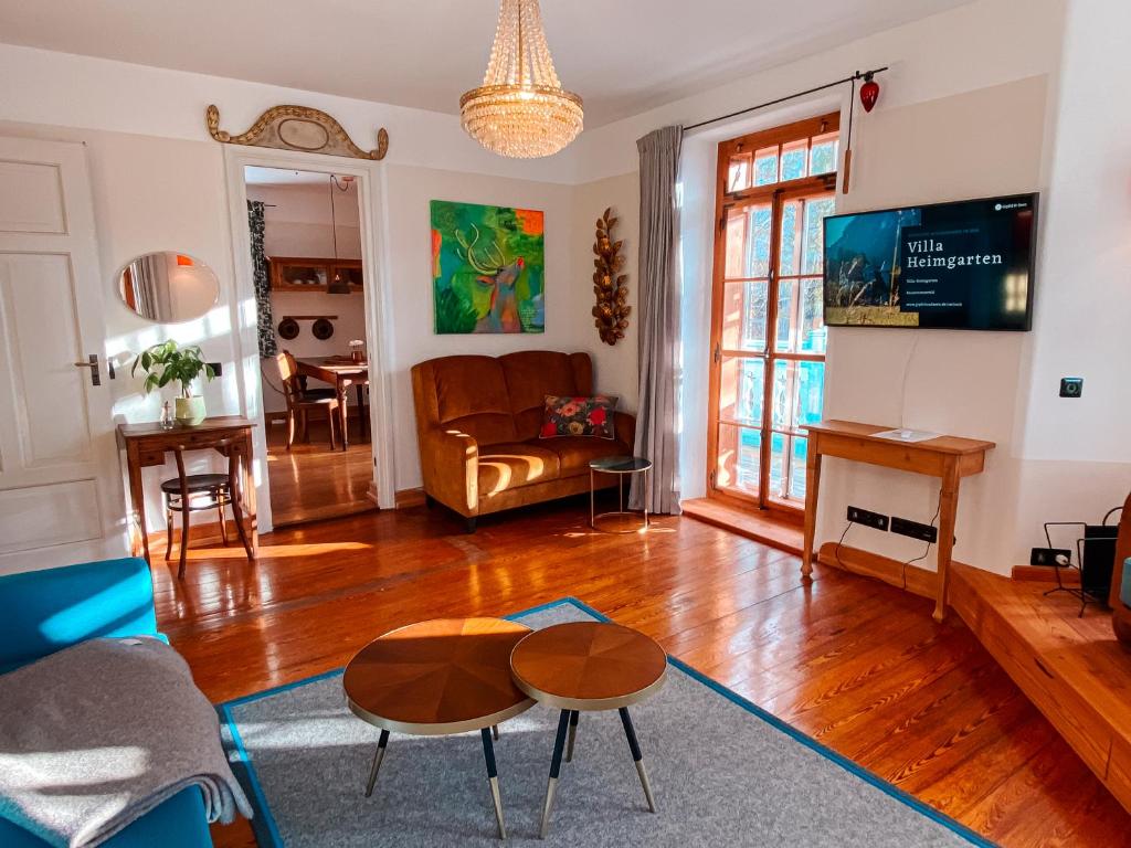 Premium Panorama-Ferienwohnung direkt am Kochelsee photo 2