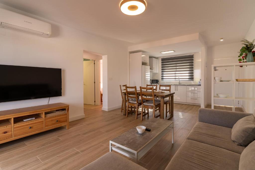 Yamato Apartment Albir photo 3