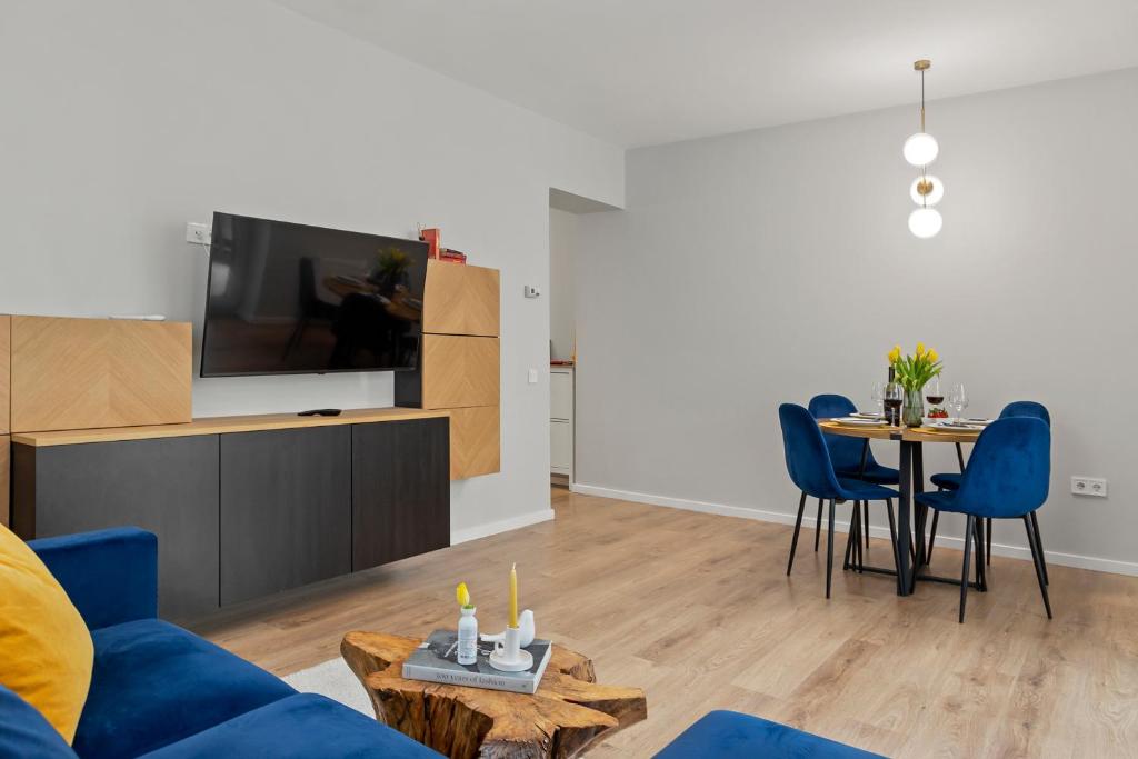Mido Park Apartment with Private Parking & Self Check-in - Tap to explore photos