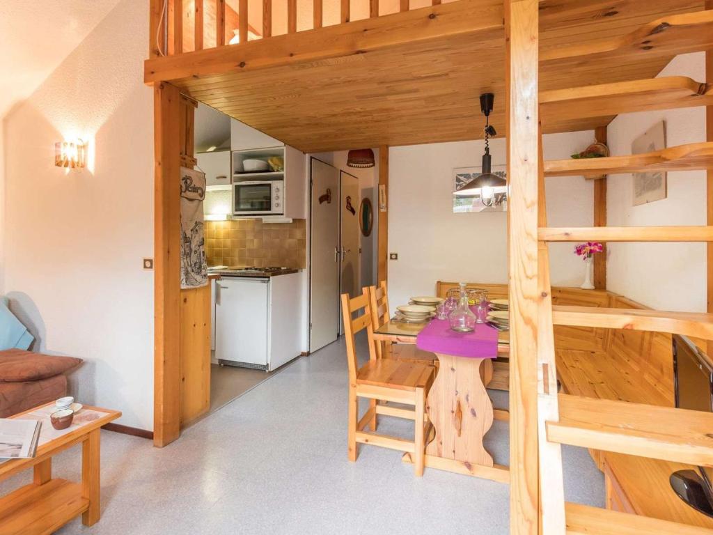 Appartement Serre Chevalier, 1 pièce, 4 personnes - FR-1-330F-57 photo 4