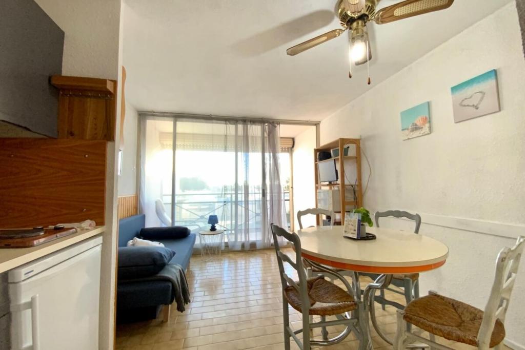 The Blue Lagoon - Studio cabin terrace and wifi!