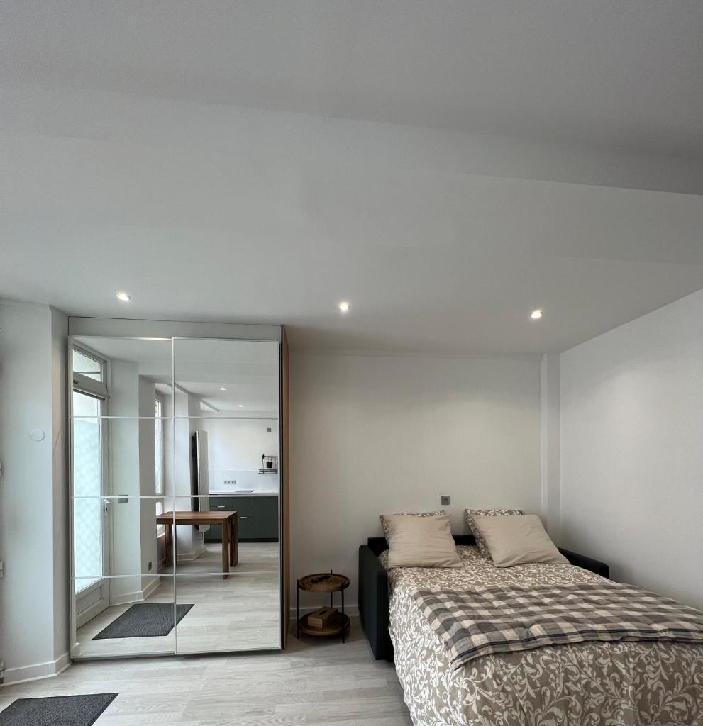 Studio - Spacious and well equipped photo 2