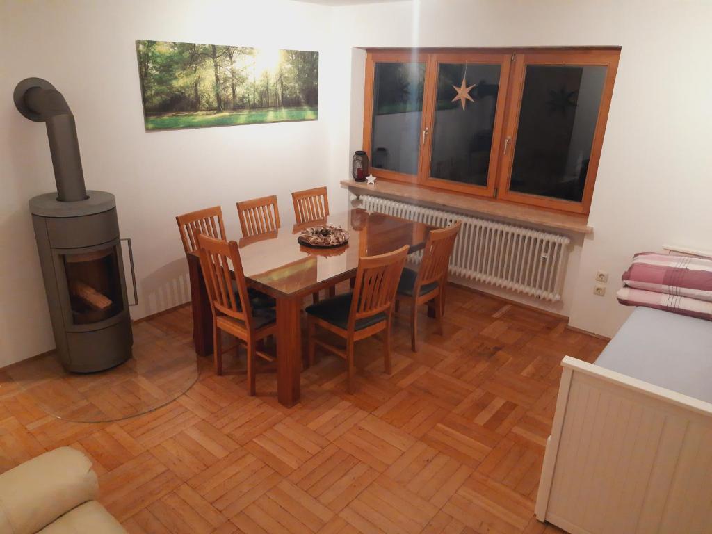Ferienwohnung-Eröffnung! FERIENGLÜCK MOLL, 4 Zimmer! Bad Reichenhall! Wellness, Garten, Bergblick! photo 1