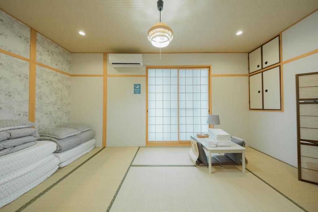 鶴橋徒歩6分難波日本橋心斎橋5分天王寺usj奈良直通