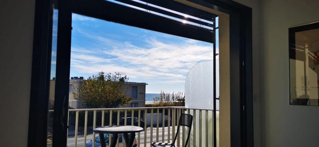 Le Maurice - Air conditioning parking and seaside! photo 3