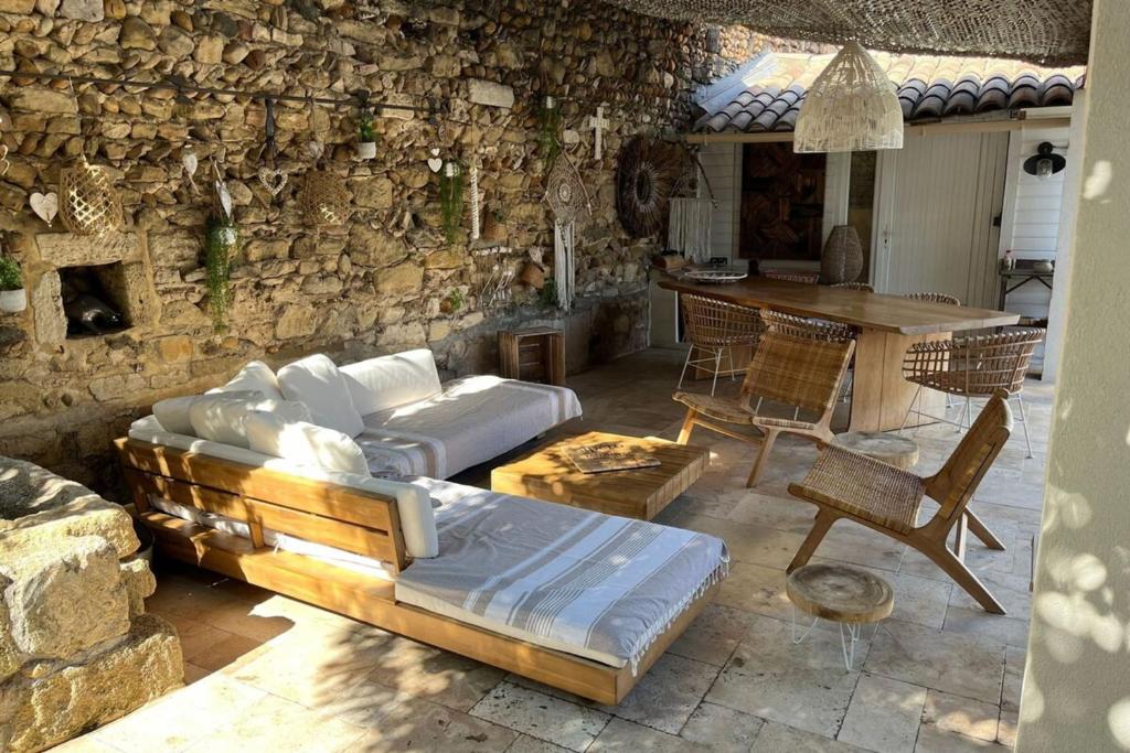 Casa Angel -Bohemian villa with swimming pool and air conditioning! photo 2