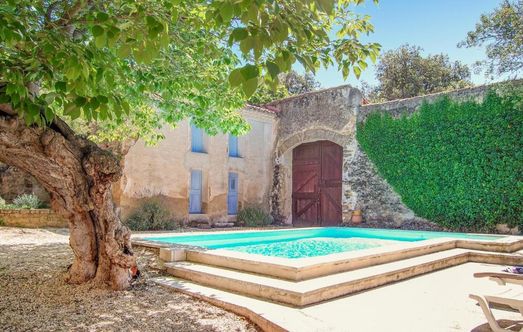 Gorgeous Home In Aubignan With Heated Swimming Pool