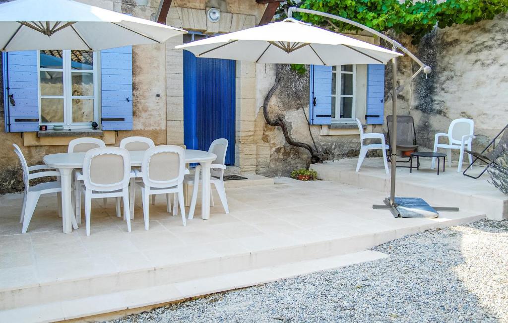 Gorgeous Home In Aubignan With Heated Swimming Pool photo 2