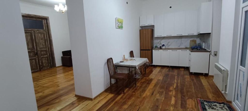 Ganja hause photo 1