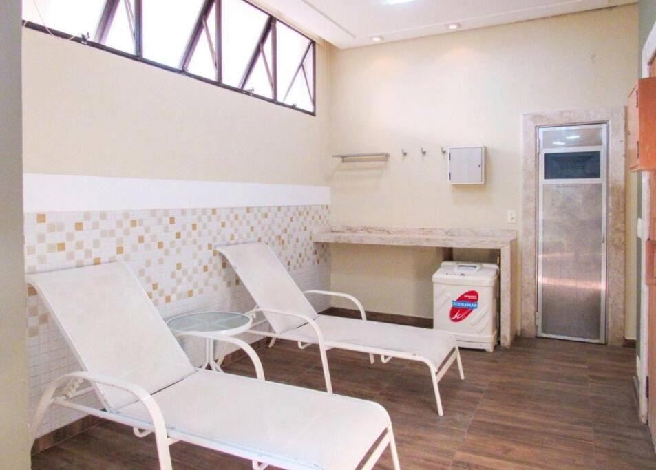 APARTFLAT Pitangueiras a 3 minutos da praia! photo 3
