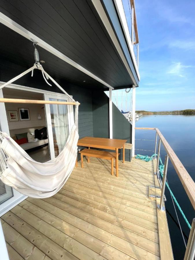 Hausboot Bruntje mit Dachterrasse in Kragenæs auf Lolland/DK photo 2