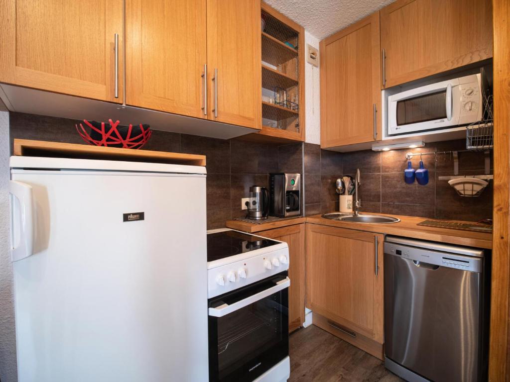 LAUZIERE DESSOUS G - Appartement LAUZIERE DESSOUS 07 pour 4 Personnes 18 photo 4
