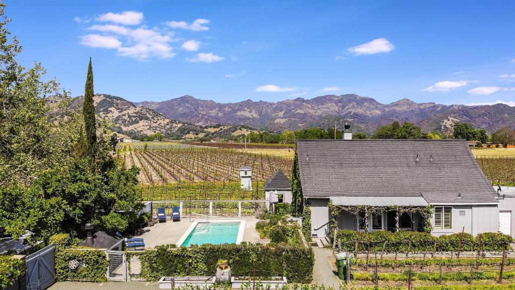 Villa in French Chateau Estate in Napa Valley photo 2