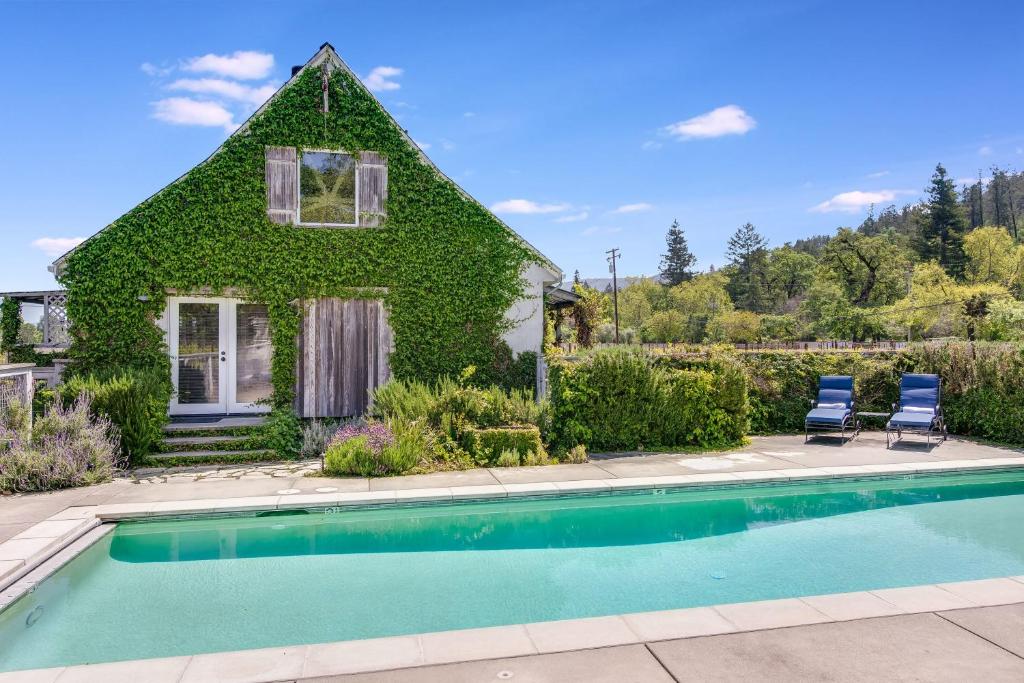 Villa in French Chateau Estate in Napa Valley photo 4