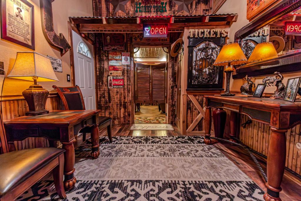 The Honky Tonk Cabin image