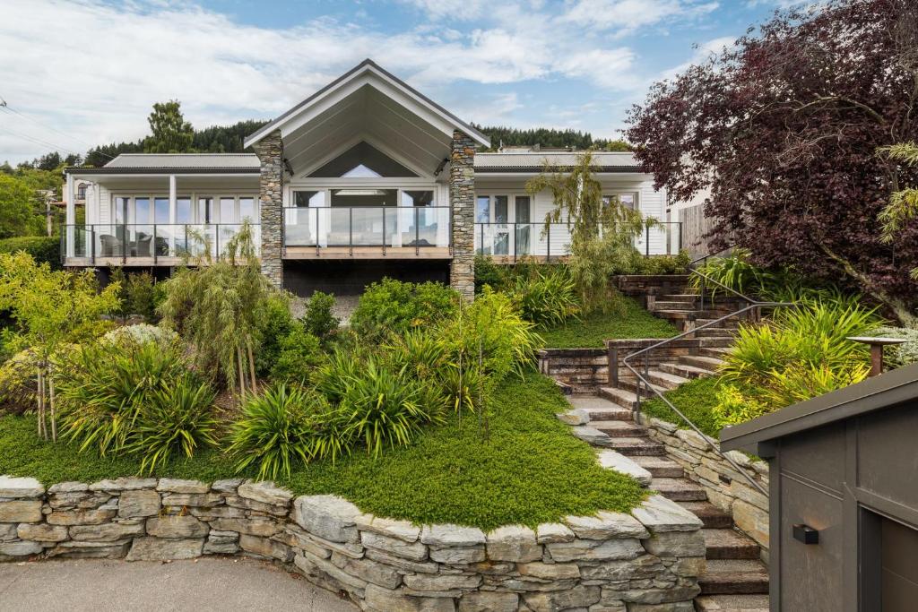 Stonehill Villa photo 1