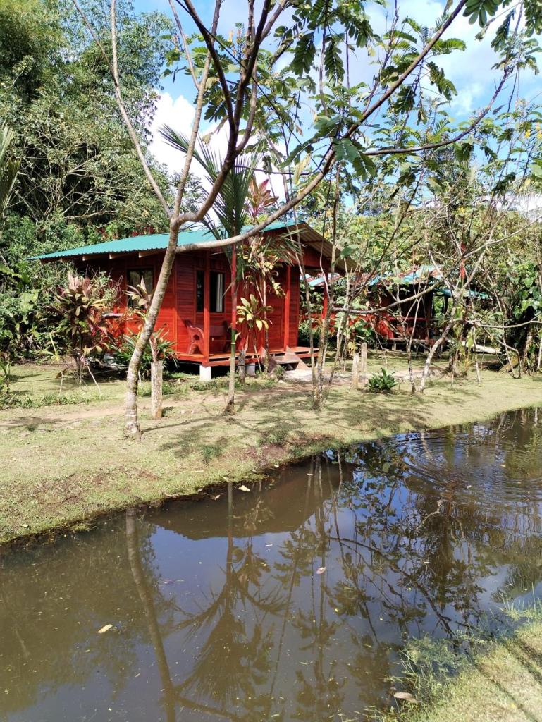Cabañas Los Laguitos Rio Celeste photo 4