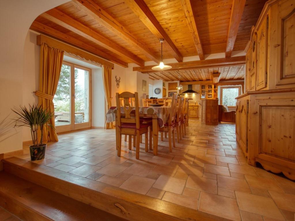 Appartement La Rivière-Enverse, 4 pièces, 8 personnes - FR-1-642-87 photo 1