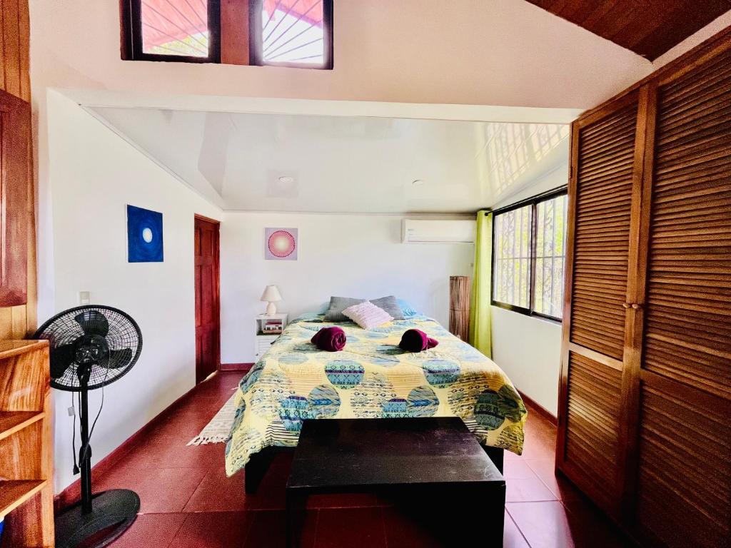 Playa Hermosa, Cabaña ZEN privada Pet Friendly. photo 3