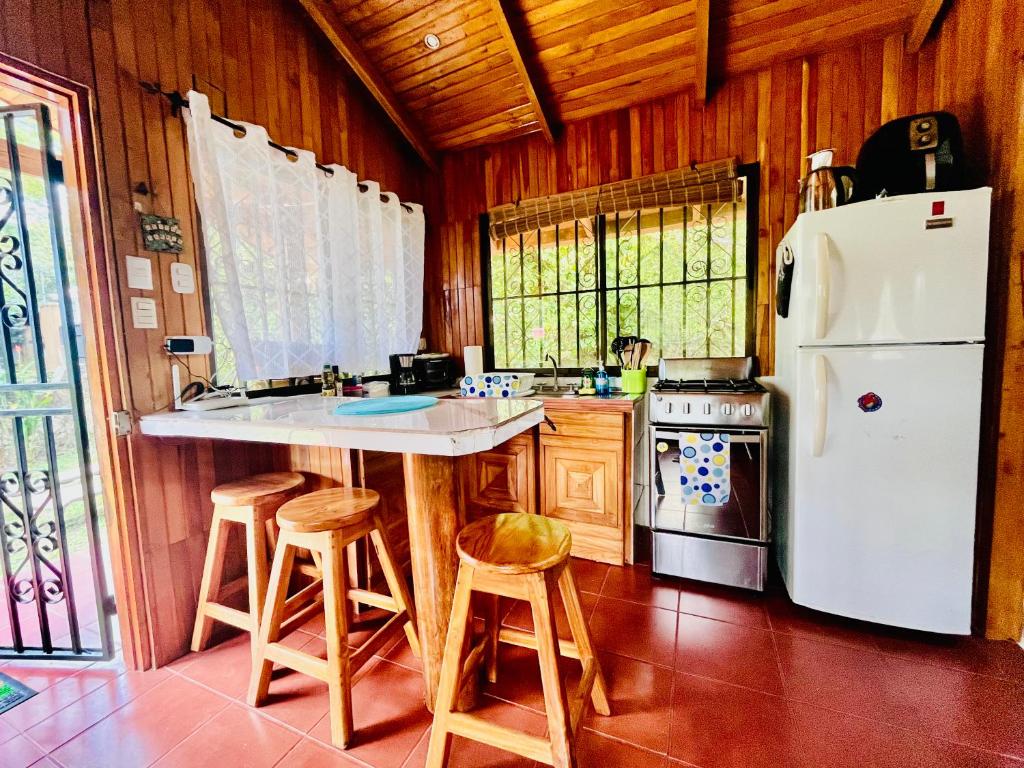 Playa Hermosa, Cabaña ZEN privada Pet Friendly. photo 2